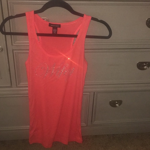 👰 Wifey ribbed tank top in size large. 👰 - Picture 7 of 7